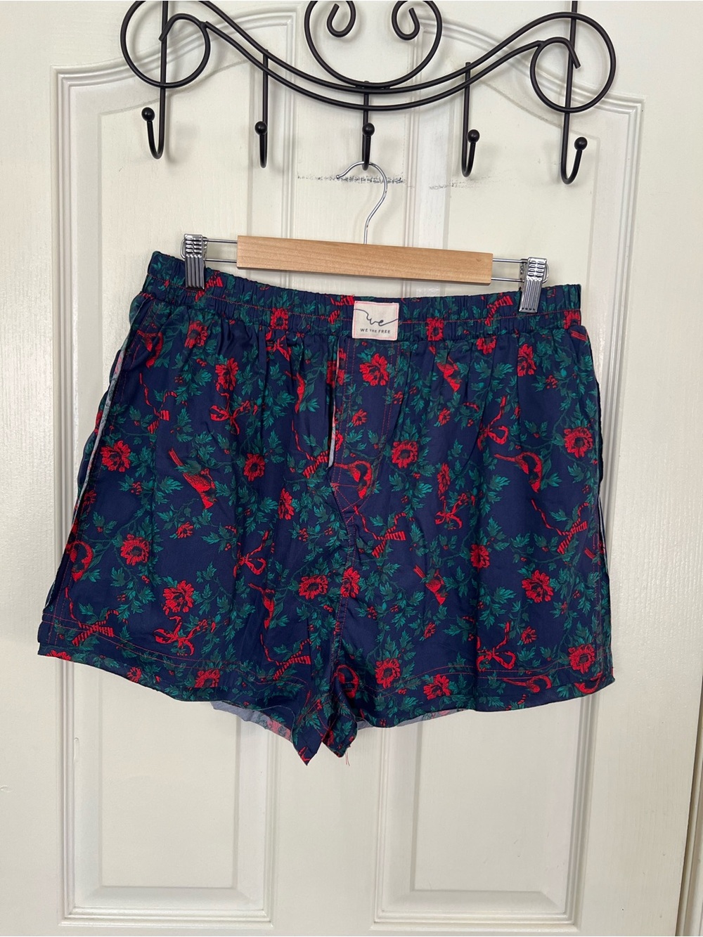 Free People Intimately Twinkle Blue Floral Boxer Shorts Size L NWT